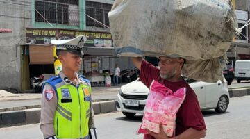Polres Bireuen Pererat Kemitraan dengan Masyarakat melalui Pembagian Sembako